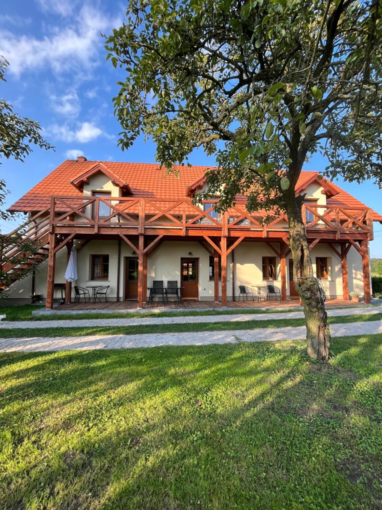 Agroturystyka Borow Prusice Exterior foto